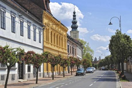 KRATKA ZGODOVINA POMEMBNEJŠIH ZGRADB V MESTU LENDAVA